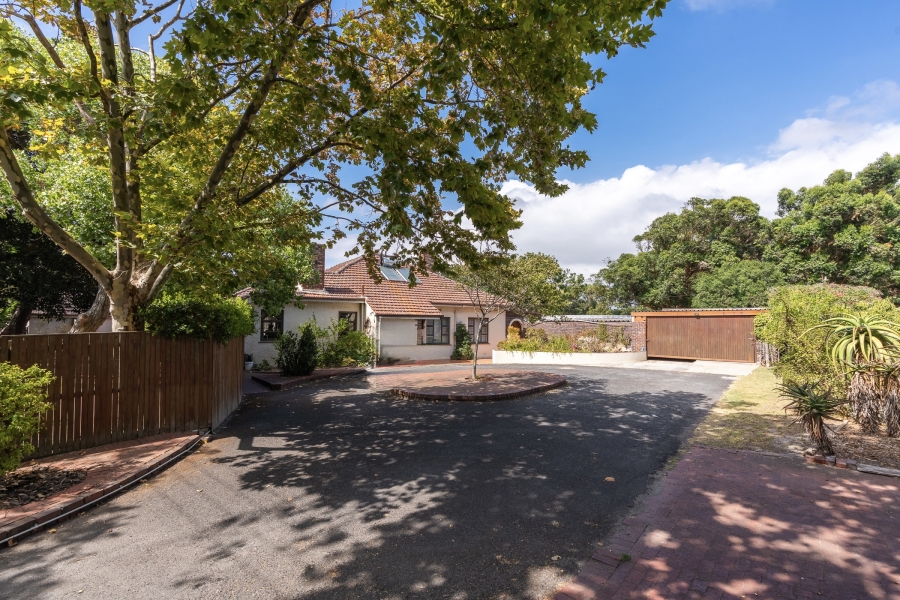 3 Bedroom Property for Sale in Pinelands Western Cape